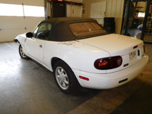 Load image into Gallery viewer, WHEEL Mazda Mx 5 Miata 90 91 92 14" Alloy - NW199885