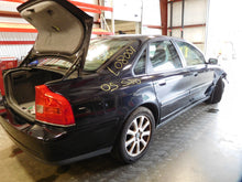 Load image into Gallery viewer, PARKLAMP Volvo S80 1999 99 2000 00 2001 01 02 03 04 05 06 Left - NW83807