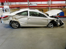 Load image into Gallery viewer, RADIATOR FAN ASSEMBLY Camry Solara 02 03 04 05 06 07 - NW64649
