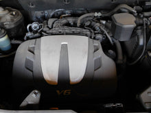 Load image into Gallery viewer, RADIATOR FAN ASSEMBLY Sorento Santa Fe 2010 10 2011 11 12 13 3.5L - NW64186