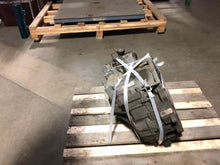 Load image into Gallery viewer, Front Spindle Knuckle Ford Taurus 2012 - NW165001