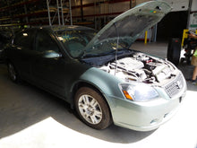 Load image into Gallery viewer, AC CONDENSER Nissan Altima Maxima 2002 02 03 04 05 - 08 - NW43721