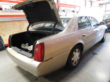 Load image into Gallery viewer, RADIATOR FAN ASSEMBLY Deville 2000 00 2001 01 02 03 04 05 - NW63298