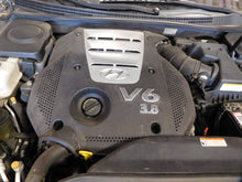Load image into Gallery viewer, RADIATOR FAN ASSEMBLY Azera 2006 06 2007 07 2008 08 - NW63903