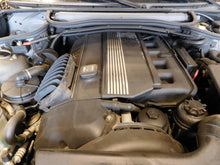 Load image into Gallery viewer, Fog Light BMW 320i 330i 325i 2002 02 2003 03 2004 04 2005 05 - NW82035