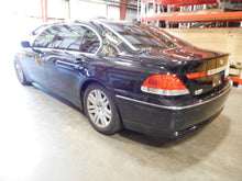 Load image into Gallery viewer, Navigation player BMW 760i 745i 2003 03 2004 04 2005 05 - NW136725