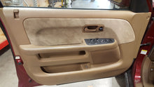 Load image into Gallery viewer, AC CONDENSOR Honda CR-V 2002 02 2003 03 2004 04 2005 05 - NW43854