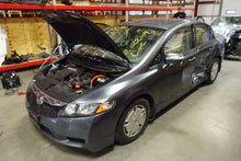 Load image into Gallery viewer, CONDENSER FAN ASSEMBLY Honda civic 2006 06 2007 07 08 09 10 11 Sedan - NW64032