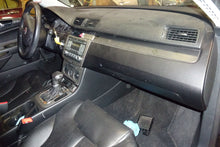 Load image into Gallery viewer, ABS PUMP Passat 2006 06 2007 07 Sedan - NW2799