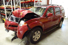 Load image into Gallery viewer, POWER STEERING PUMP Pathfinder Frontier Xterra 2005 05 06 07 08 09 - 13 - NW163397