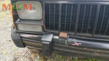 Load image into Gallery viewer, AC COMPRESSOR Cherokee Wagoneer Wrangler 1988 88 89 90 - MM2398934