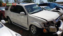 Load image into Gallery viewer, TRANSFER CASE Toyota Sequoia 2005 05 2006 06 2007 07 - MM2404813