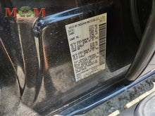 Load image into Gallery viewer, AC Compressor Nissan Frontier 2021 - MM2499404