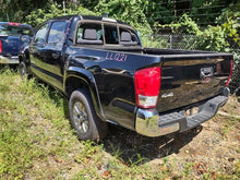 Load image into Gallery viewer, TRANSFER CASE Toyota Tacoma 2016 16 2017 17 2018 18 2019 19 - MM2495661