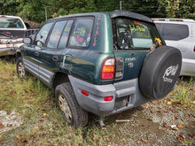 Load image into Gallery viewer, AC COMPRESSOR Toyota Rav 4 1998 98 1999 99 2000 00 - MM2508323