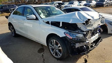 Load image into Gallery viewer, Transfer Case MERCEDES C-CLASS 2021 - MM2533644