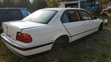 Load image into Gallery viewer, AC COMPRESSOR BMW 740i 1995 95 1996 96 1997 97 - MM2468745