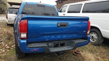 Load image into Gallery viewer, Radio Toyota Tacoma 2017 - MM2553245