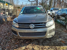 Load image into Gallery viewer, Alternator Volkswagen Touareg 2013 - MM2577874