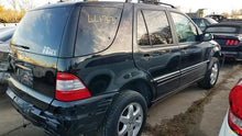 Load image into Gallery viewer, AC COMPRESSOR Mercedes ML320 ML500 2002 02 03 04 05 - MM2617180