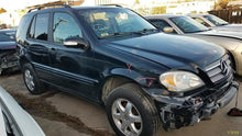 Load image into Gallery viewer, AC COMPRESSOR Mercedes ML320 ML500 2002 02 03 04 05 - MM2617180