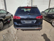 Load image into Gallery viewer, TRANSFER CASE Audi A3 TT Volkswagen Golf 15 16 17 18 19 - MM2563860