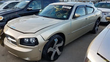 Load image into Gallery viewer, Computer Dodge Charger 2010 - MM2617295