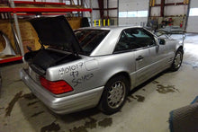 Load image into Gallery viewer, THEFT LOCKING MODULE SL320 SL500 SL600 1997 97 - NW35846