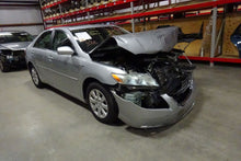 Load image into Gallery viewer, DC CONVERTOR INVERTOR Toyota Camry 2007 07 2008 08 2009 09 2010 10 2011 11 - NW50377