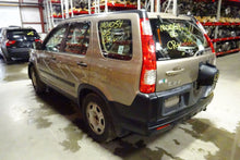 Load image into Gallery viewer, TRANSFER CASE Honda CR-V 2005 05 2006 06 - NW176866