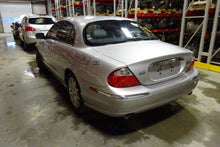 Load image into Gallery viewer, FOG LIGHT Jaguar S Type XJ8 2000 00 2001 01 02 03 04 05 06 07 Right - NW82693