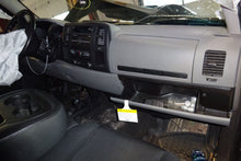 Load image into Gallery viewer, Radio Sierra 1500 pickup Denali Tahoe Acadia Yukon 2007 07 2008 08 2009 09 10 11 - NW134630