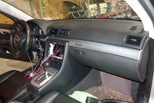 Load image into Gallery viewer, Park Lamp Light AUDI A4 2006 - NW81879