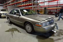 Load image into Gallery viewer, Lamp Computer Grand Marquis Crown Victoria 2003 03 2004 04 - NW27641
