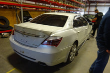 Load image into Gallery viewer, RADIO AMPLIFIER Acura RL 2005 05 06 07 08 - NW135773