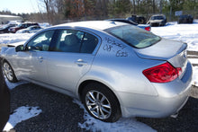 Load image into Gallery viewer, TRANSFER CASE CONTROL MODULE COMPUTER Infiniti G35 07 08 - NW31236