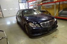 Load image into Gallery viewer, SIDE MARKER LAMP LIGHT E300 E350 E400 E550 E63 10 11 12 13 Left - NW83121