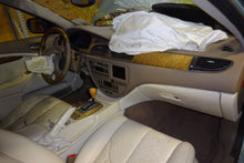 Load image into Gallery viewer, FOG LIGHT Jaguar S Type XJ8 2000 00 2001 01 02 03 04 05 06 07 Left - NW82695