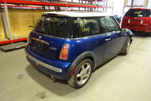 Load image into Gallery viewer, FOG LIGHT Mini Cooper 2002 02 03 04 05 06 07 08 Right - NW82268