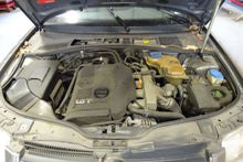 Load image into Gallery viewer, FOG LIGHT Volkswagen Passat 01 02 03 04 05 Right - NW83699