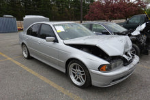 Load image into Gallery viewer, FOG LIGHT BMW 525i 528i 540i 530i 1998 98 - 03 Left - NW82218