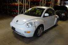 Load image into Gallery viewer, FOGLIGHT VW Beetle 1998 98 1999 99 2000 00 Left - NW83630