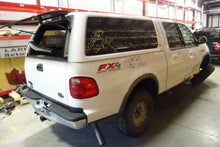 Load image into Gallery viewer, AC CONDENSER Bronco F150 Pickup F250 Pickup F250HD Pickup 96-04 - NW43404