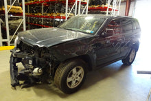 Load image into Gallery viewer, ABS ANTI-LOCK BRAKE PUMP Commander Grand Cherokee 2007 07 - NW438