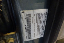 Load image into Gallery viewer, ECU ECM COMPUTER Volvo V70 S60 2001 01 02 NON TURBO - NW63046