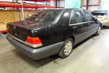 Load image into Gallery viewer, POWER STEERING PUMP Mercedes S320 1992 92 93 94 95 - 99 - NW163807