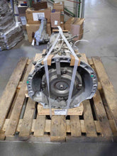 Load image into Gallery viewer, TRANSFER CASE Titan Pathfinder Frontier 2005 05 06 07 08 09 10 11 12 13 Auto - NW176742
