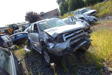 Load image into Gallery viewer, TRANSFER CASE COMPUTER 4 Runner 1996 96 97 98 99 00 - NW38477