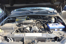 Load image into Gallery viewer, FOG LAMP LIGHT Jeep Liberty 2005 05 2006 06 2007 07 - NW81636