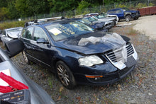Load image into Gallery viewer, Park Lamp Light Volkswagen Passat 2007 - NW83720